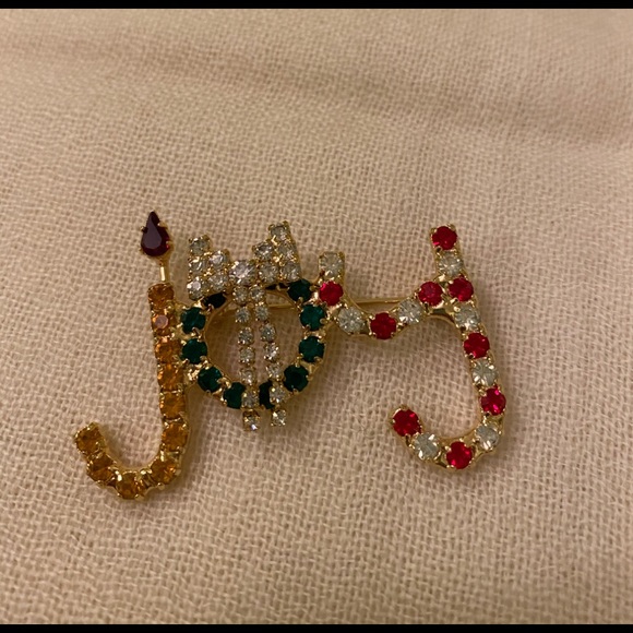 Accessories - ‘Joy’ Christmas Pin